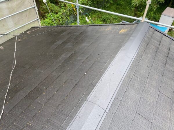 韮崎市のK様邸で屋根遮熱塗料塗ってみた！！